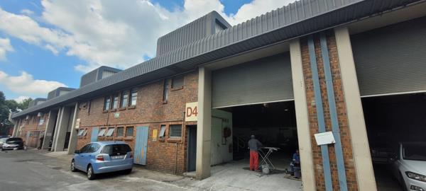 271  m² Industrial space