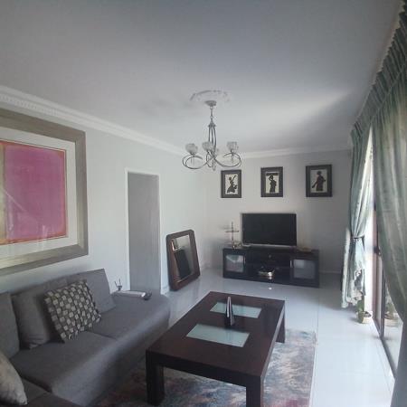 1 Bedroom House