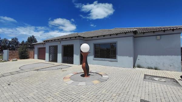5 Bedroom Townhouse