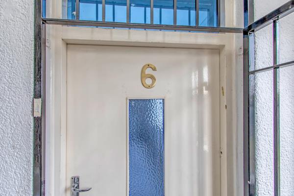 180  m² Commercial space