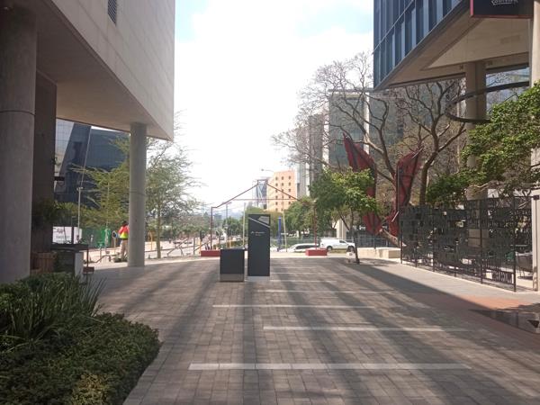 502  m² Commercial space