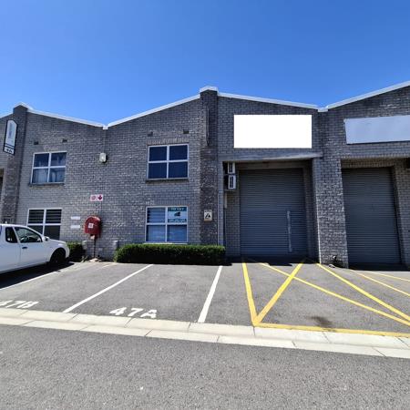 253  m² Industrial space