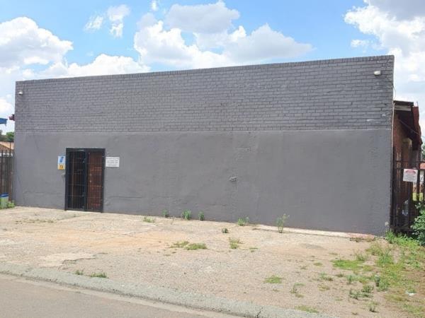 356  m² Commercial space