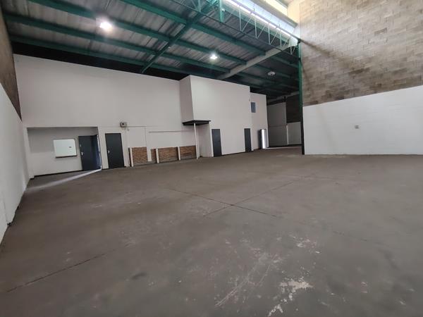 568  m² Industrial space