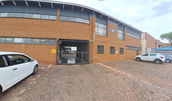 82  m² Industrial space