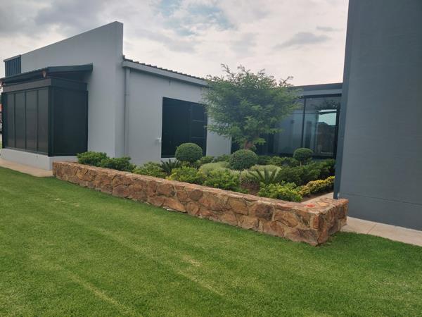 570  m² Commercial space