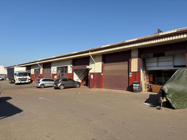 272  m² Commercial space
