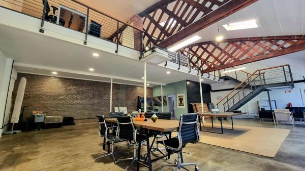 262  m² Commercial space