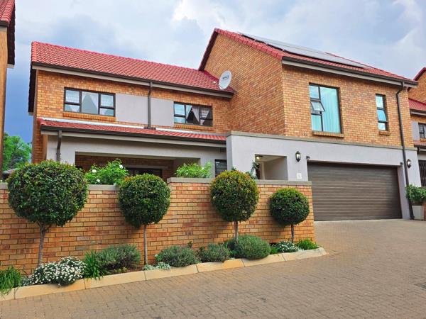 3 Bedroom Townhouse