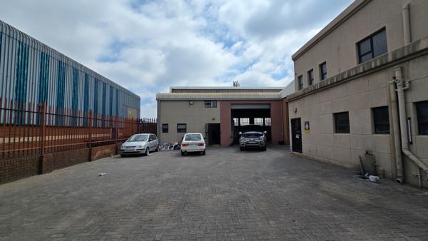 486  m² Industrial space
