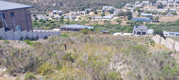 824 m² Land