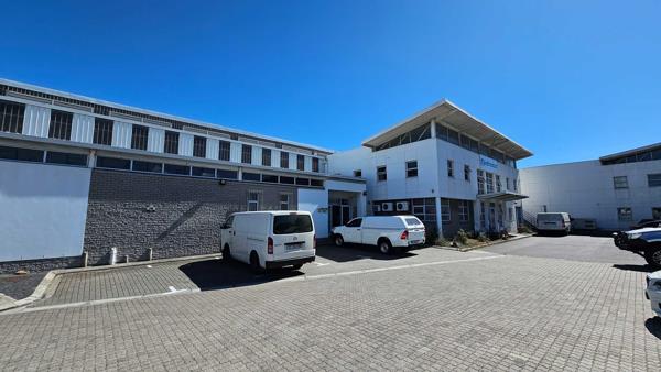 626  m² Industrial space