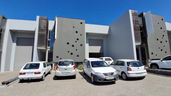 345  m² Industrial space