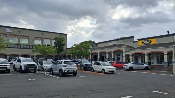 183  m² Commercial space