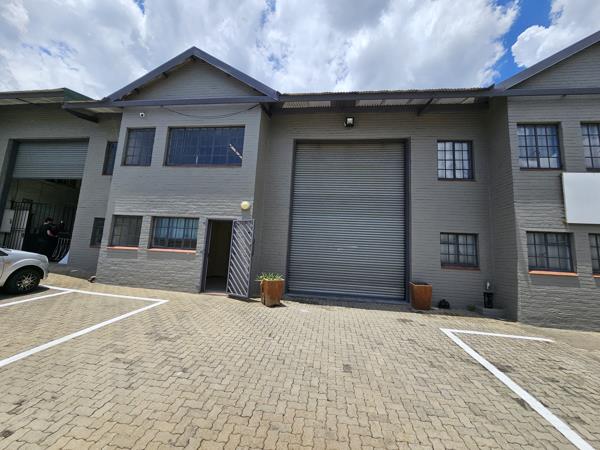 237  m² Industrial space