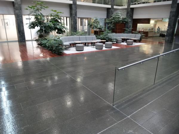 1 120 m² Commercial space