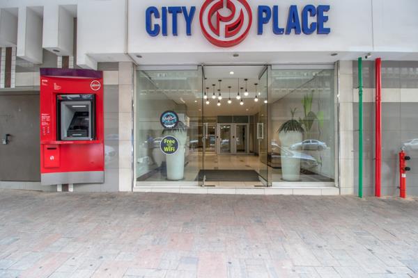 166  m² Retail Space