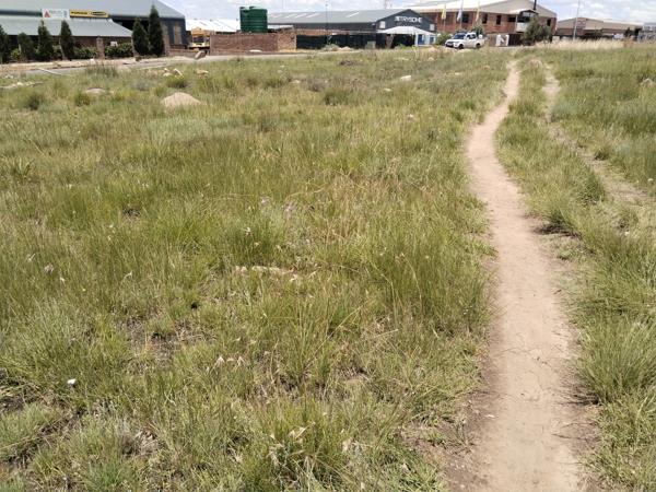 9 098 m² Land