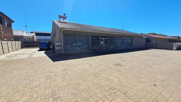 460  m² Commercial space