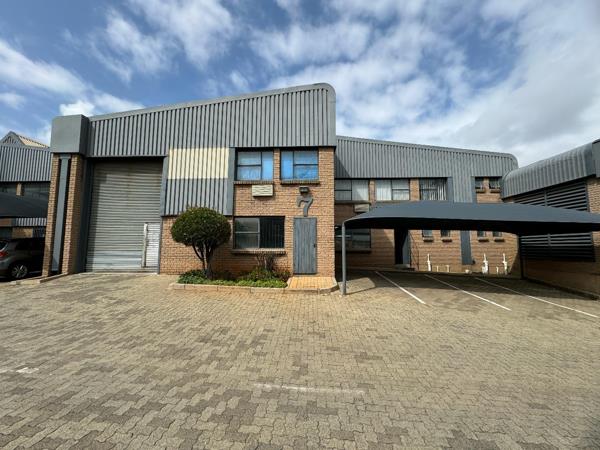 1 047  m² Industrial space