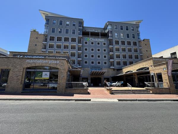 1 327  m² Commercial space