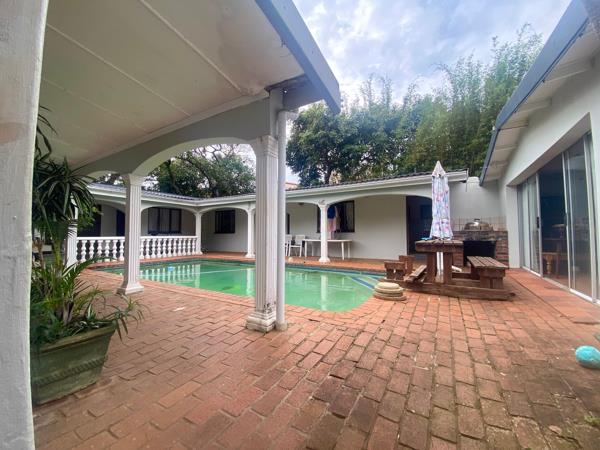 6 Bedroom House