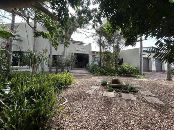 6 Bedroom House