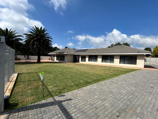4 Bedroom House
