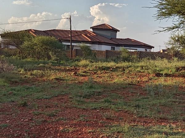711 m² Land