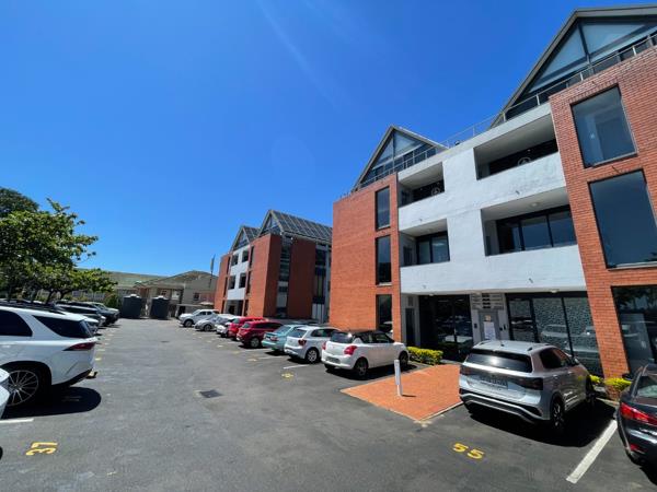 130  m² Commercial space