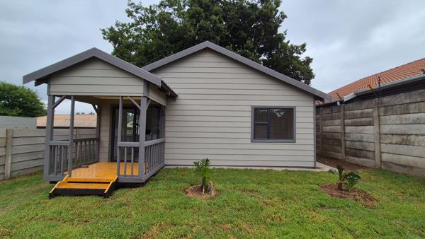 2 Bedroom House