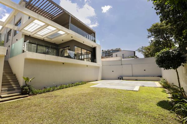 4 Bedroom Apartment