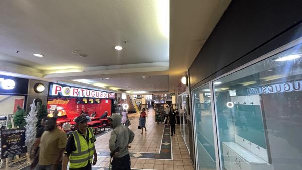 53  m² Retail Space