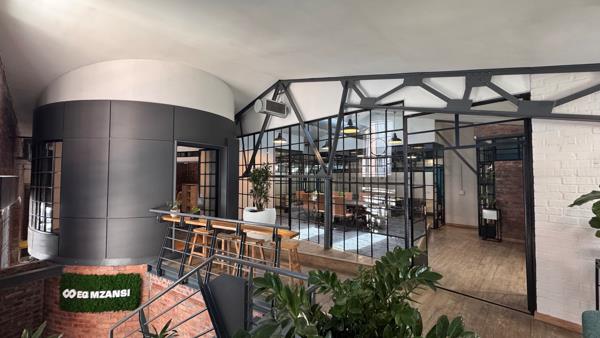 345  m² Office Space