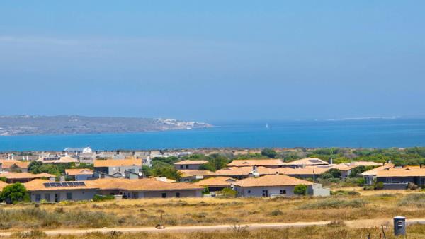 664 m² Land