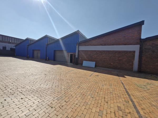 3 762  m² Industrial space