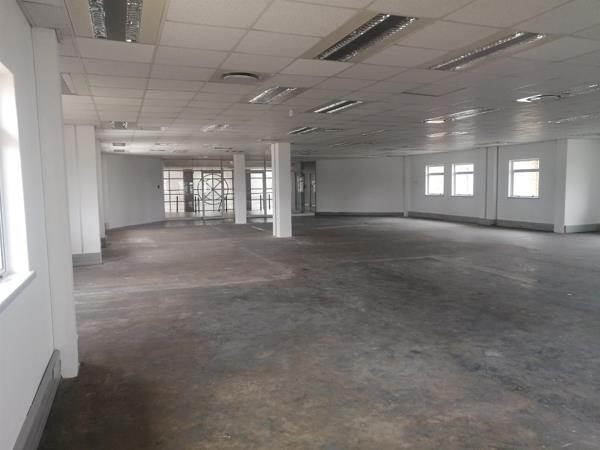 309  m² Office Space