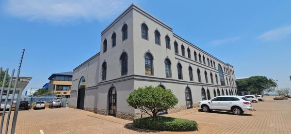 570  m² Industrial space