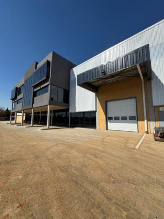 1 471  m² Commercial space