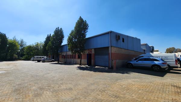 220  m² Industrial space
