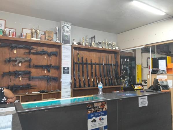 1 720  m² Industrial space