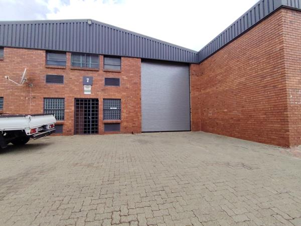 410  m² Industrial space