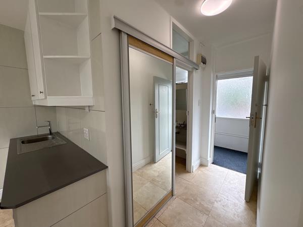 Bachelor apartment