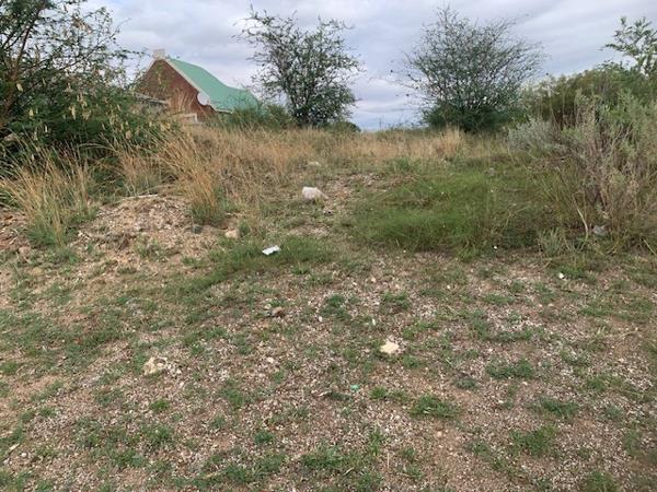 450 m² Land