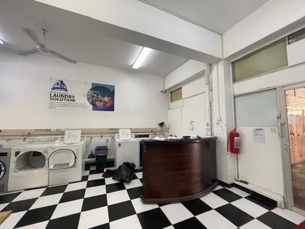 104 m² Retail Space