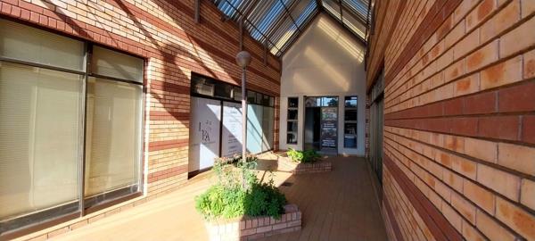 534  m² Commercial space