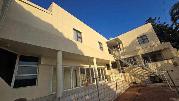 10 Bedroom House