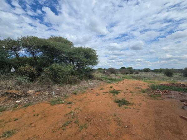 815 m² Land