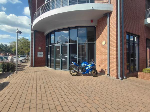 334  m² Retail Space