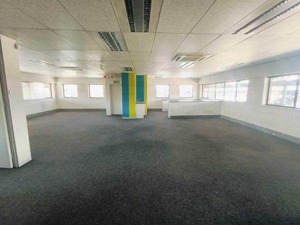 337  m² Commercial space